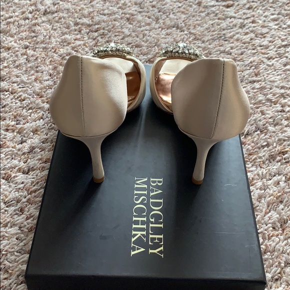 Badgley Mischka Pearson Pumps, sz 8 1/2 - Picture 5 of 8